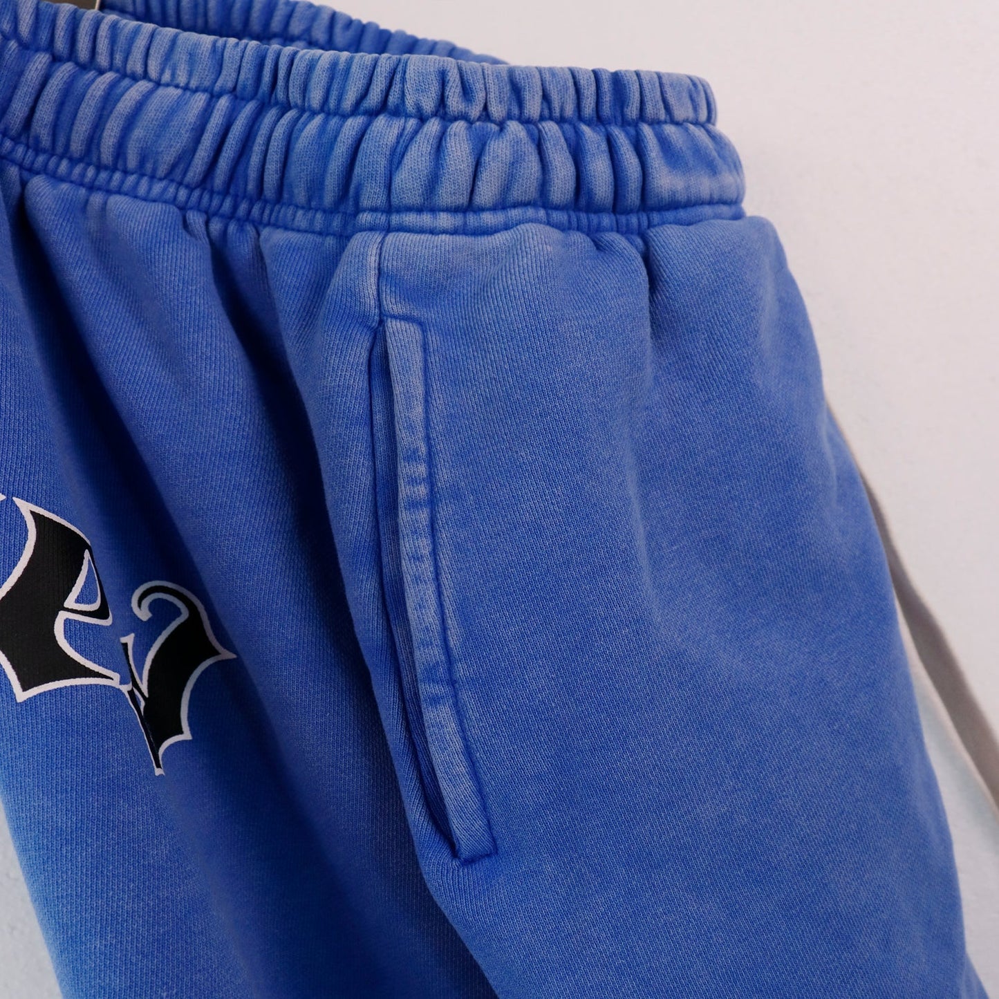 GALLERY DEPT NEW Shorts 8679